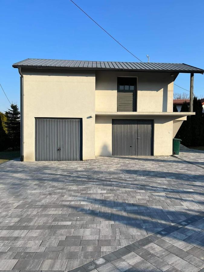 Villa Sanriver Przemyśl Exterior foto